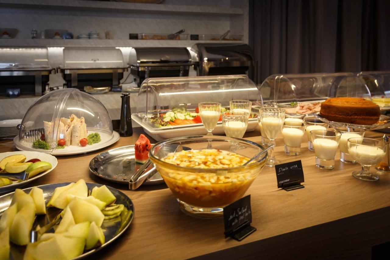 Mar N Mar Crown Hotel-Suites Kamári Eksteriør billede